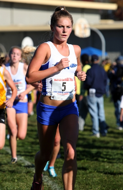 NCS XC D3 Girls-077.JPG - 2009 North Coast Section Cross Country Championships, Hayward High School, Hayward, California